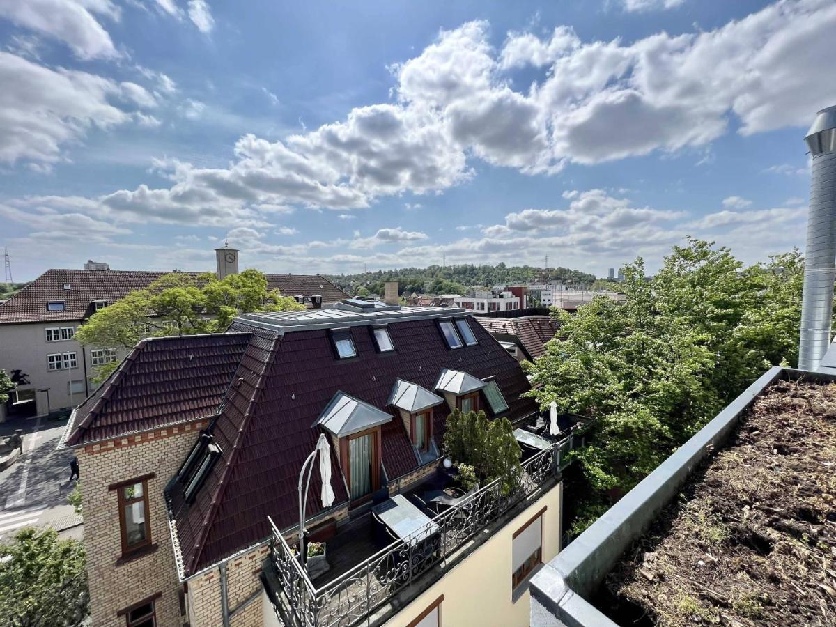 Nujen- Hotel Und Apartment Stuttgart Zuffenhausen Eksteriør billede