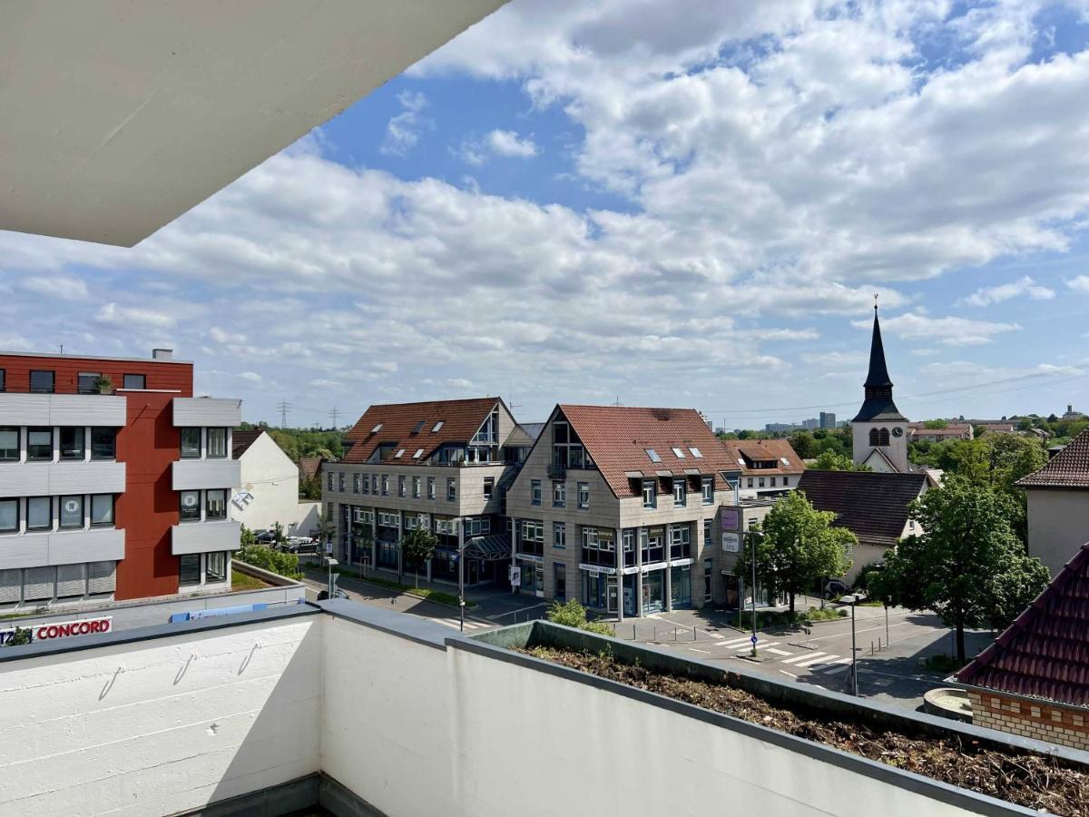 Nujen- Hotel Und Apartment Stuttgart Zuffenhausen Eksteriør billede